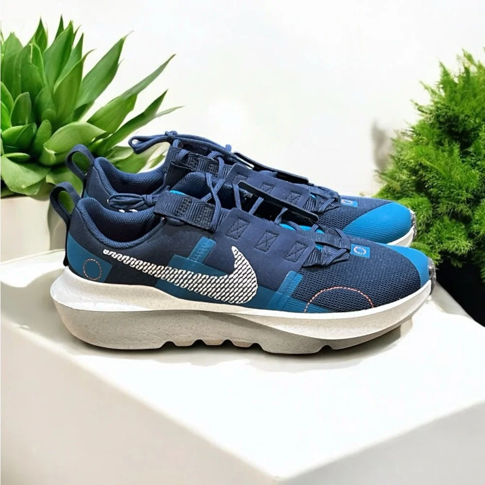 Nike Crater Impact Boys Sneakers Size 7Y. New with Box